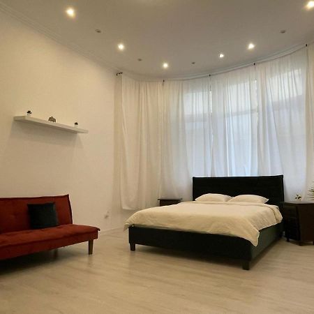 Outstanding 3Br Ultracentral Cityview Balcony Aaa Apartamento Bucareste Exterior foto