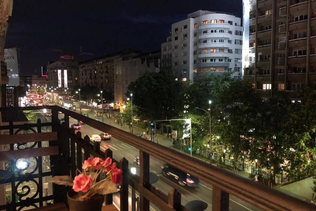 Outstanding 3Br Ultracentral Cityview Balcony Aaa Apartamento Bucareste Exterior foto
