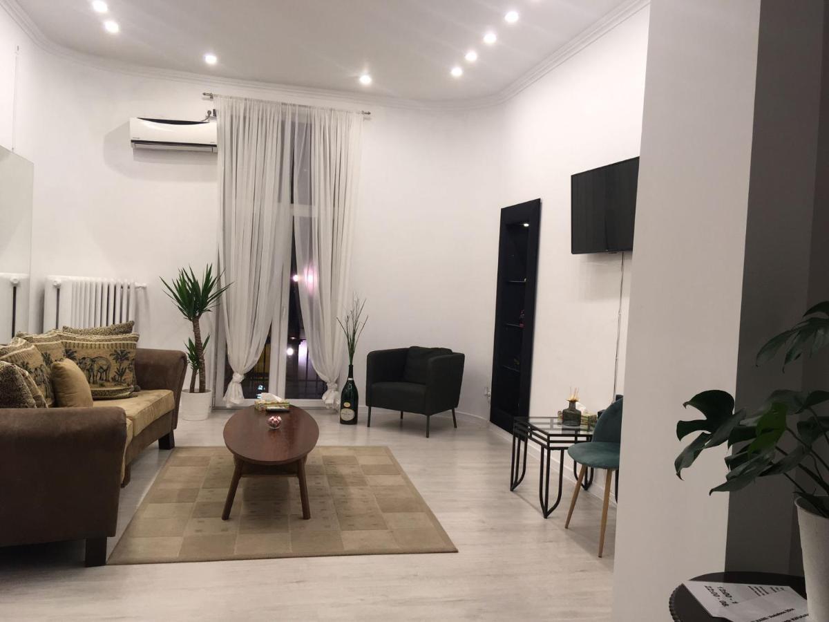 Outstanding 3Br Ultracentral Cityview Balcony Aaa Apartamento Bucareste Exterior foto